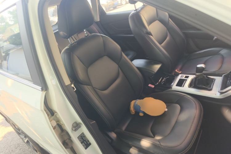 Used Bestune X40 2019 1.6L Manual Luxury Edition China VI Right Front Seat