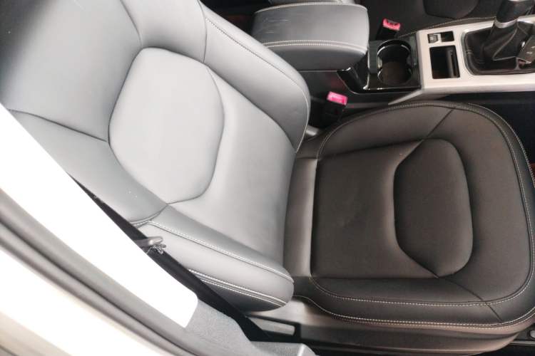 Used Bestune X40 2019 1.6L Manual Luxury Edition China VI Right Front Seat