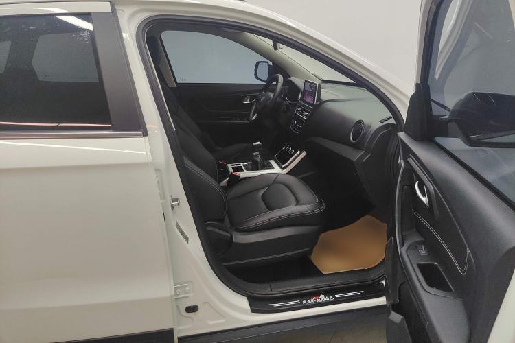 Used Bestune X40 2019 1.6L Manual Luxury Edition China V Right Front Seat