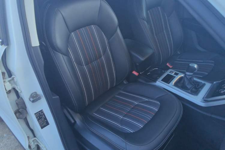 Used Bestune X40 2019 1.6L Manual Comfort Version China V Emission Standard Right Front Seat