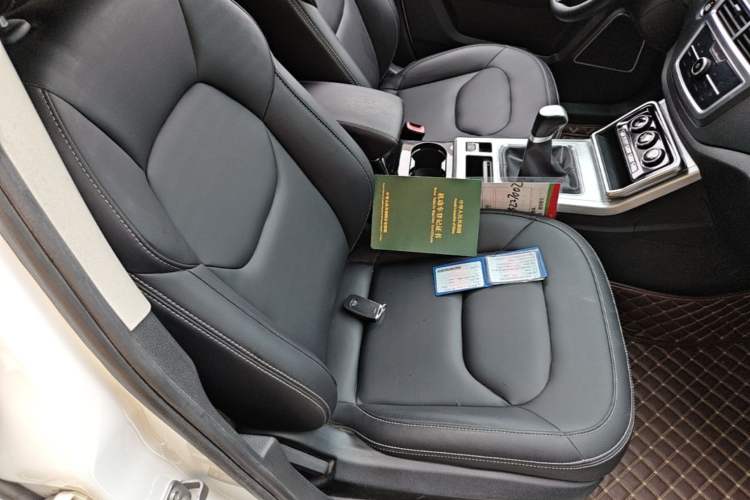 Used Bestune X40 2019 1.6L Manual Luxury Edition China VI Right Front Seat