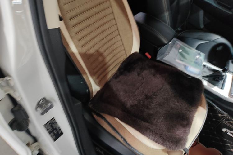 Used Bestune X40 2019 1.6L Automatic Luxury Edition China VI Right Front Seat