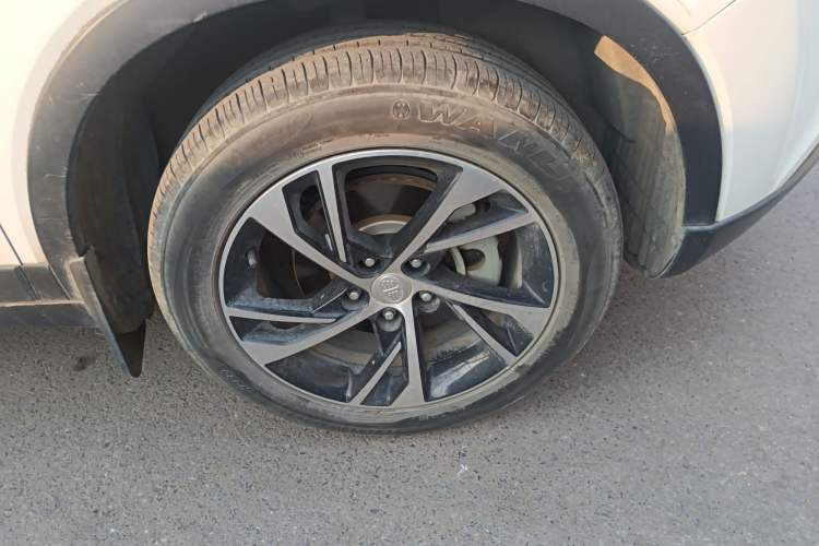 Used Bestune X40 2019 1.6L Automatic Luxury Edition China VI Right Front Wheel Hub