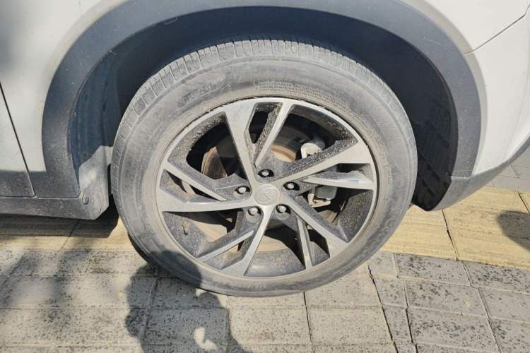 Used Bestune X40 2019 1.6L Automatic Luxury Edition China VI Right Front Wheel Hub