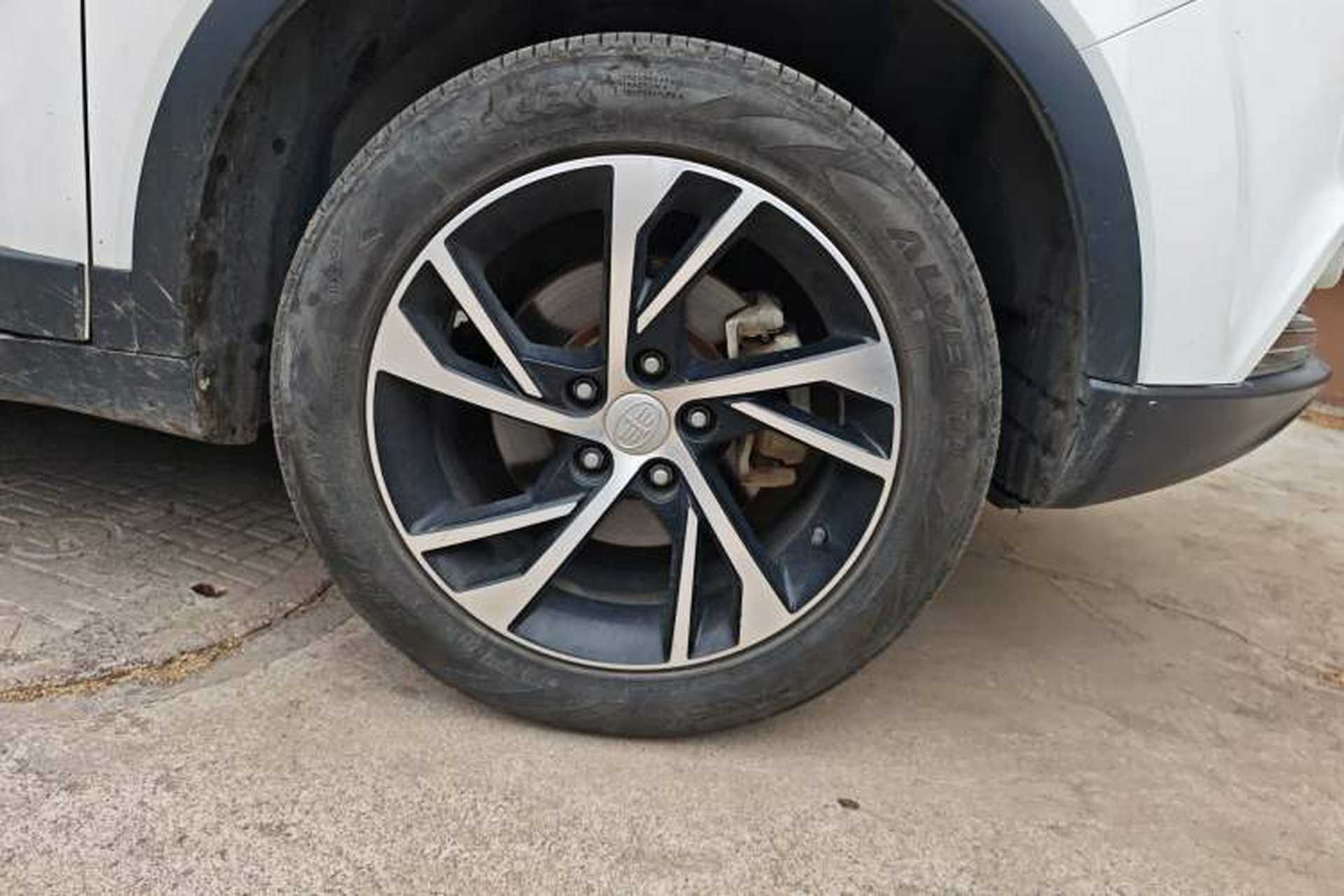 Used Bestune X40 2019 1.6L Manual Luxury Edition China V Right Front Wheel Hub