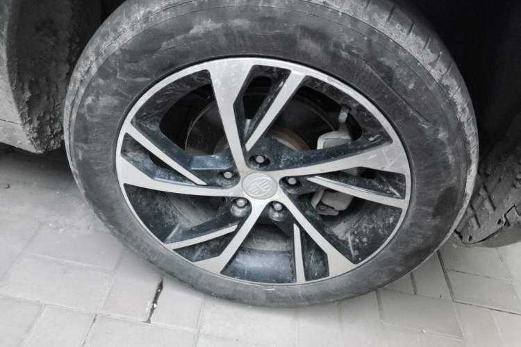 Used Bestune X40 2019 1.6L Automatic Luxury Version China V Emission Standard Right Front Wheel Hub