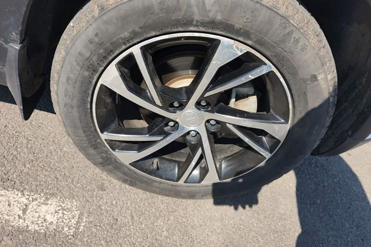 Used Bestune X40 2019 1.6L Automatic Luxury Edition China VI Right Front Wheel Hub