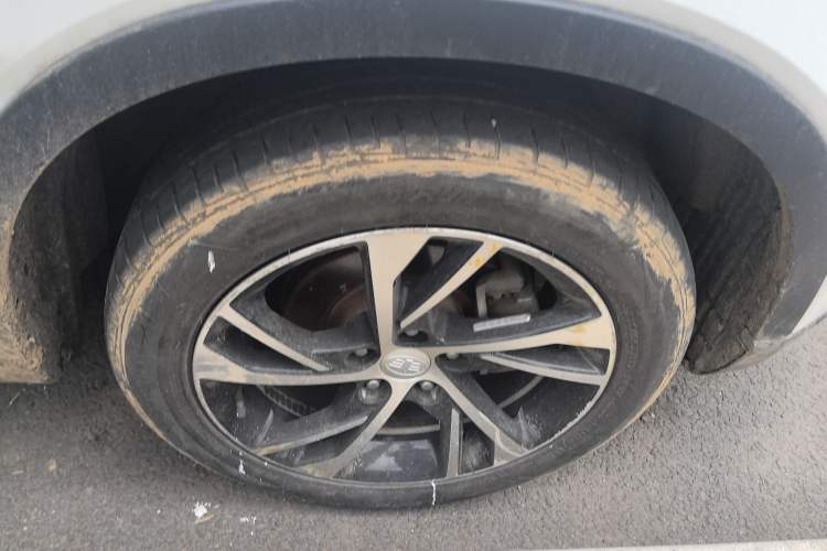 Used Bestune X40 2019 1.6L Automatic Luxury Version China V Emission Standard Right Front Wheel Hub