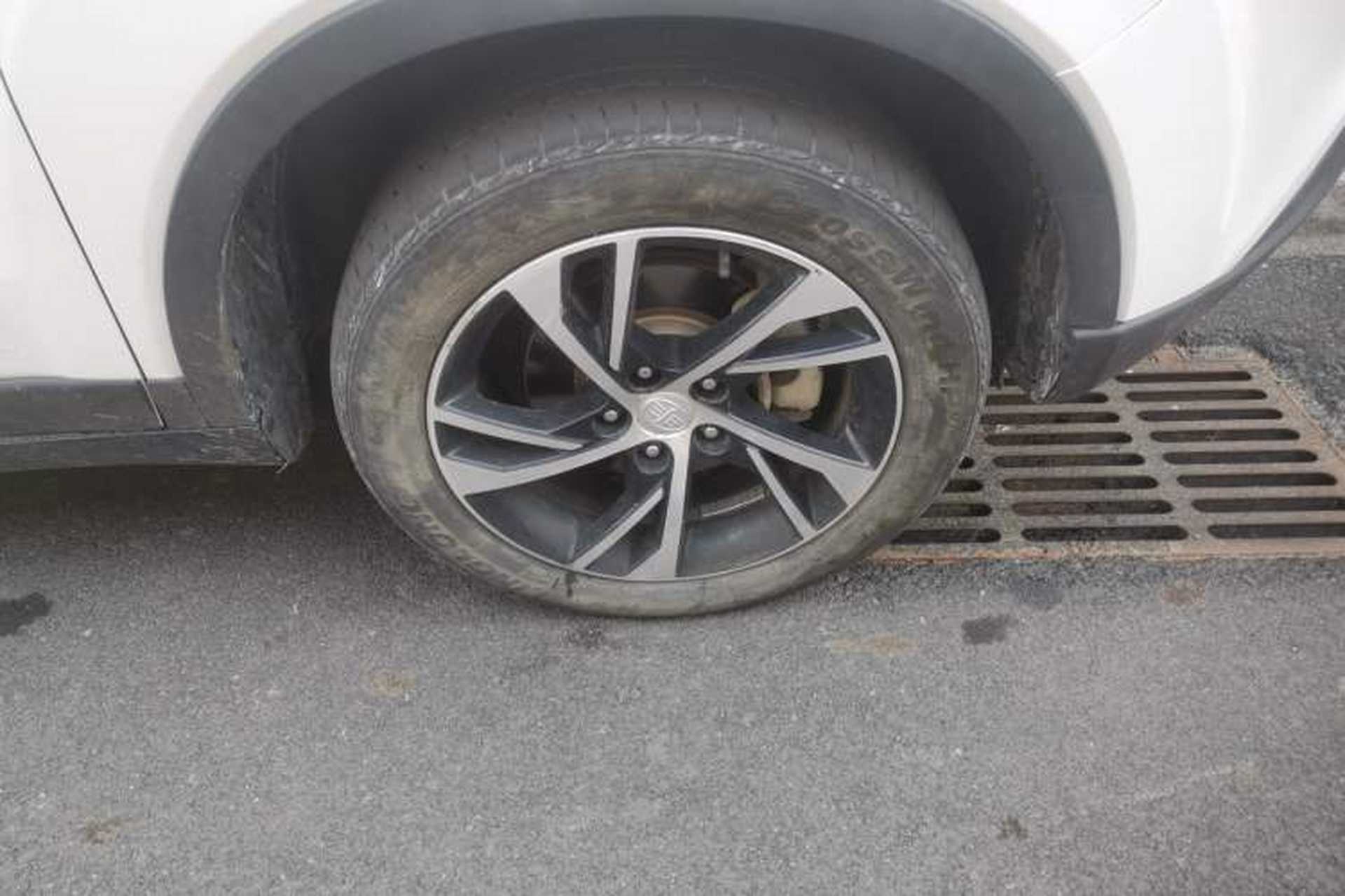 Used Bestune X40 2019 1.6L Automatic Luxury Version China V Emission Standard Right Front Wheel Hub