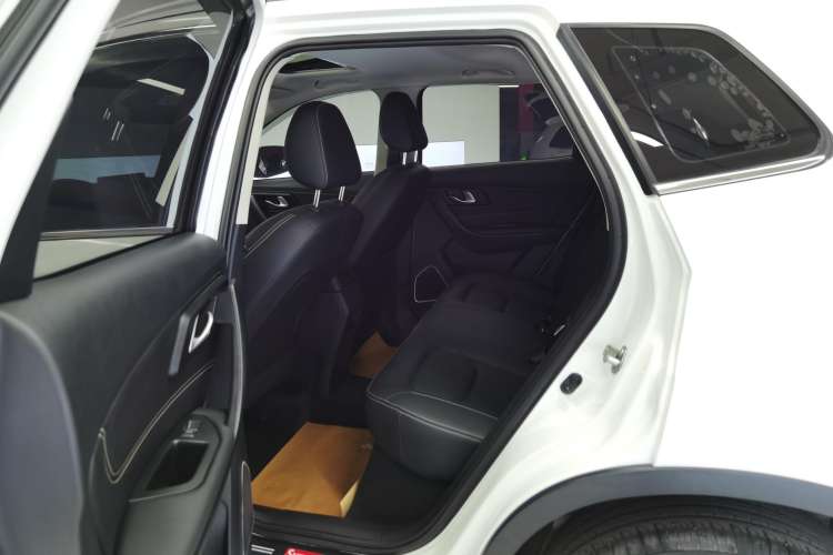 Used Bestune X40 2019 1.6L Manual Luxury Edition China VI Right Rear Seat