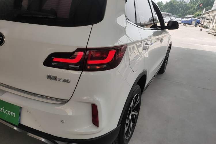 Used Bestune X40 2019 1.6L Automatic Luxury Edition China VI Right Rear Taillight