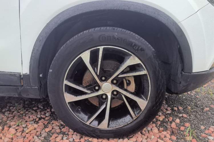 Used Bestune X40 2019 1.6L Automatic Luxury Version China V Emission Standard Right Rear Wheel Hub