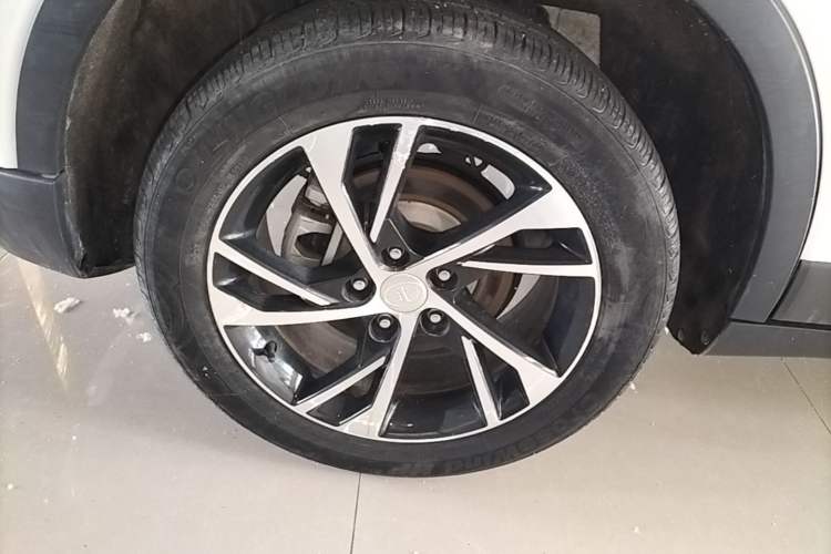 Used Bestune X40 2019 1.6L Automatic Luxury Edition China VI Right Rear Wheel Hub