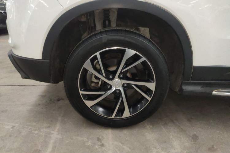 Used Bestune X40 2019 1.6L Manual Luxury Edition China V Right Rear Wheel Hub