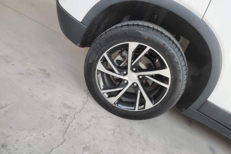 Used Bestune X40 2019 1.6L Automatic Luxury Edition China VI Right Rear Wheel Hub