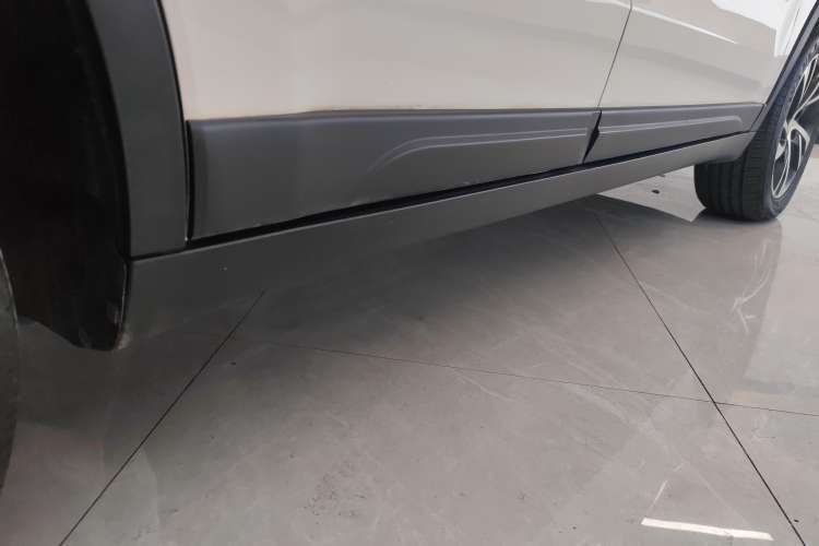 Used Bestune X40 2019 1.6L Manual Luxury Edition China V Right Side Sill