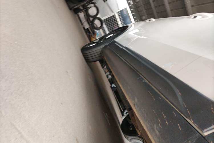 Used Bestune X40 2019 1.6L Manual Luxury Edition China VI Right Side Sill