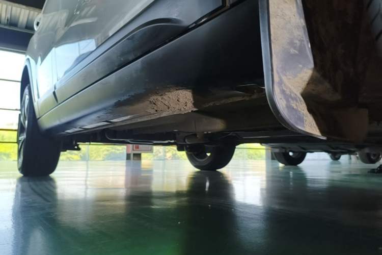 Used Bestune X40 2019 1.6L Manual Luxury Edition China VI Right Side Sill