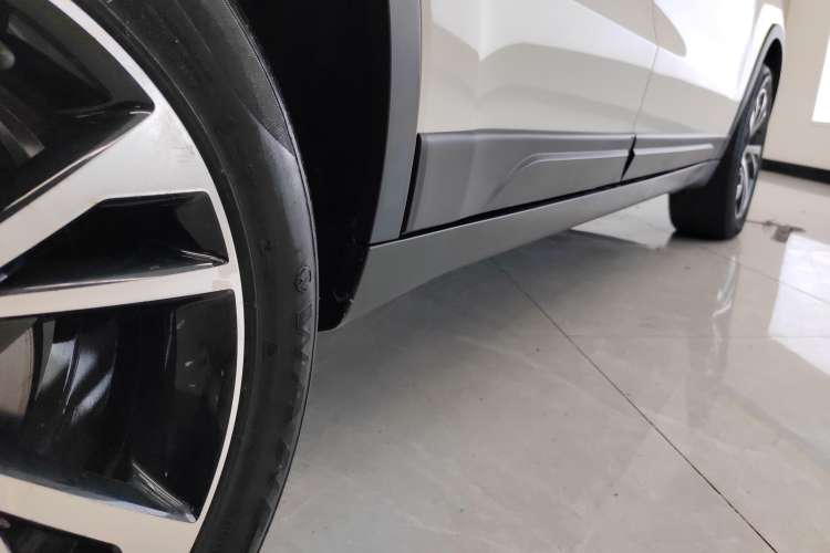 Used Bestune X40 2019 1.6L Automatic Luxury Edition China VI Right Side Sill