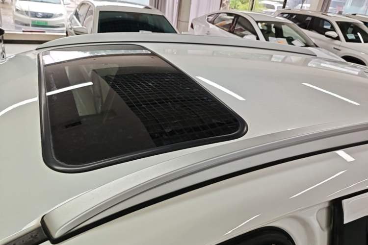 Used Bestune X40 2019 1.6L Automatic Luxury Version China V Emission Standard Roof