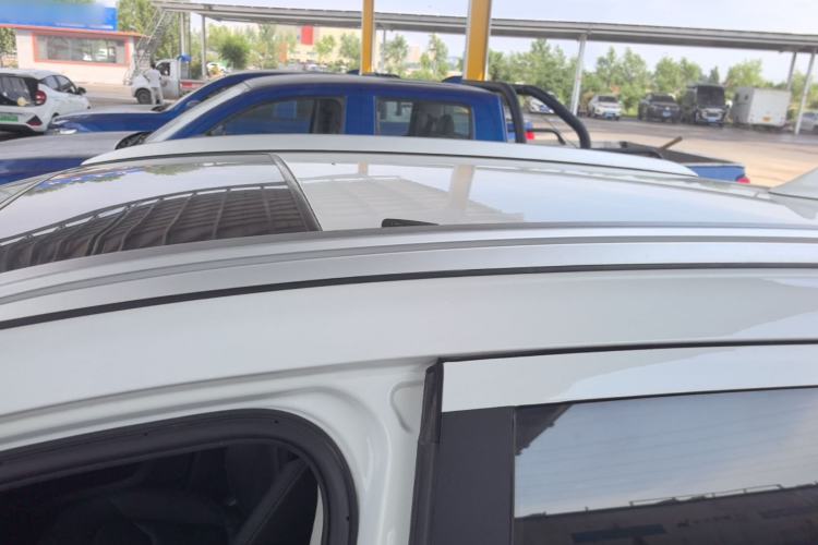 Used Bestune X40 2019 1.6L Automatic Luxury Version China V Emission Standard Roof