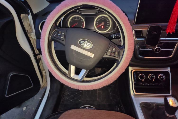 Used Bestune X40 2019 1.6L Manual Luxury Edition China VI Steering Wheel