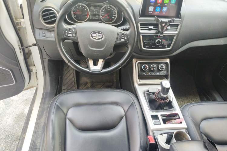 Used Bestune X40 2019 1.6L Manual Luxury Edition China VI Steering Wheel
