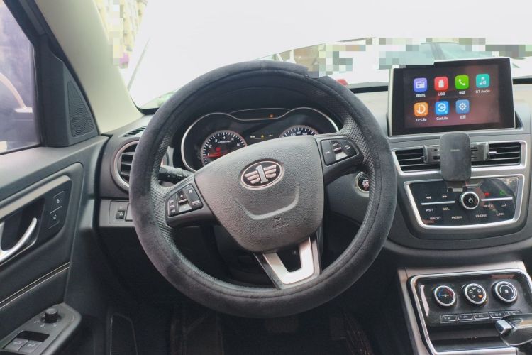 Used Bestune X40 2019 1.6L Automatic Luxury Version China V Emission Standard Steering Wheel