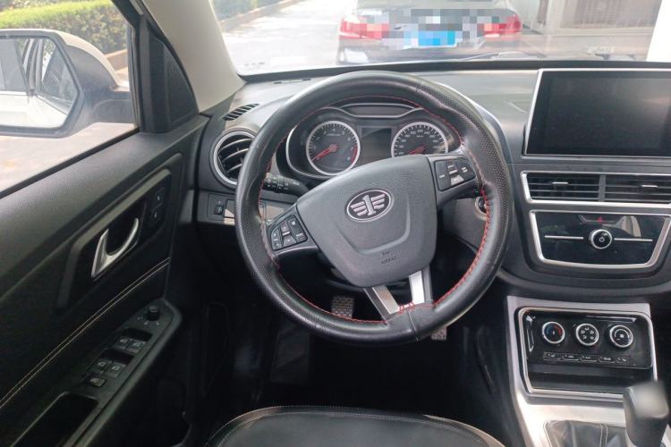 Used Bestune X40 2019 1.6L Manual Luxury Edition China VI Steering Wheel