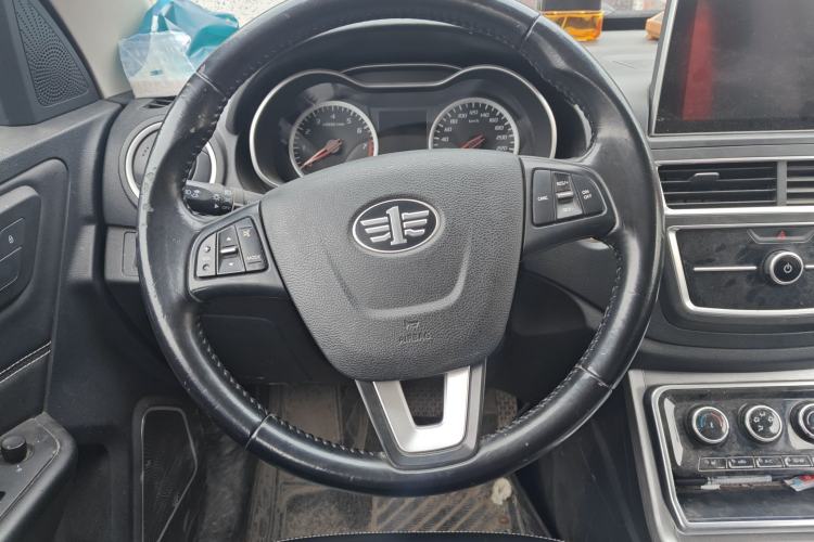 Used Bestune X40 2019 1.6L Automatic Luxury Edition China VI Steering Wheel