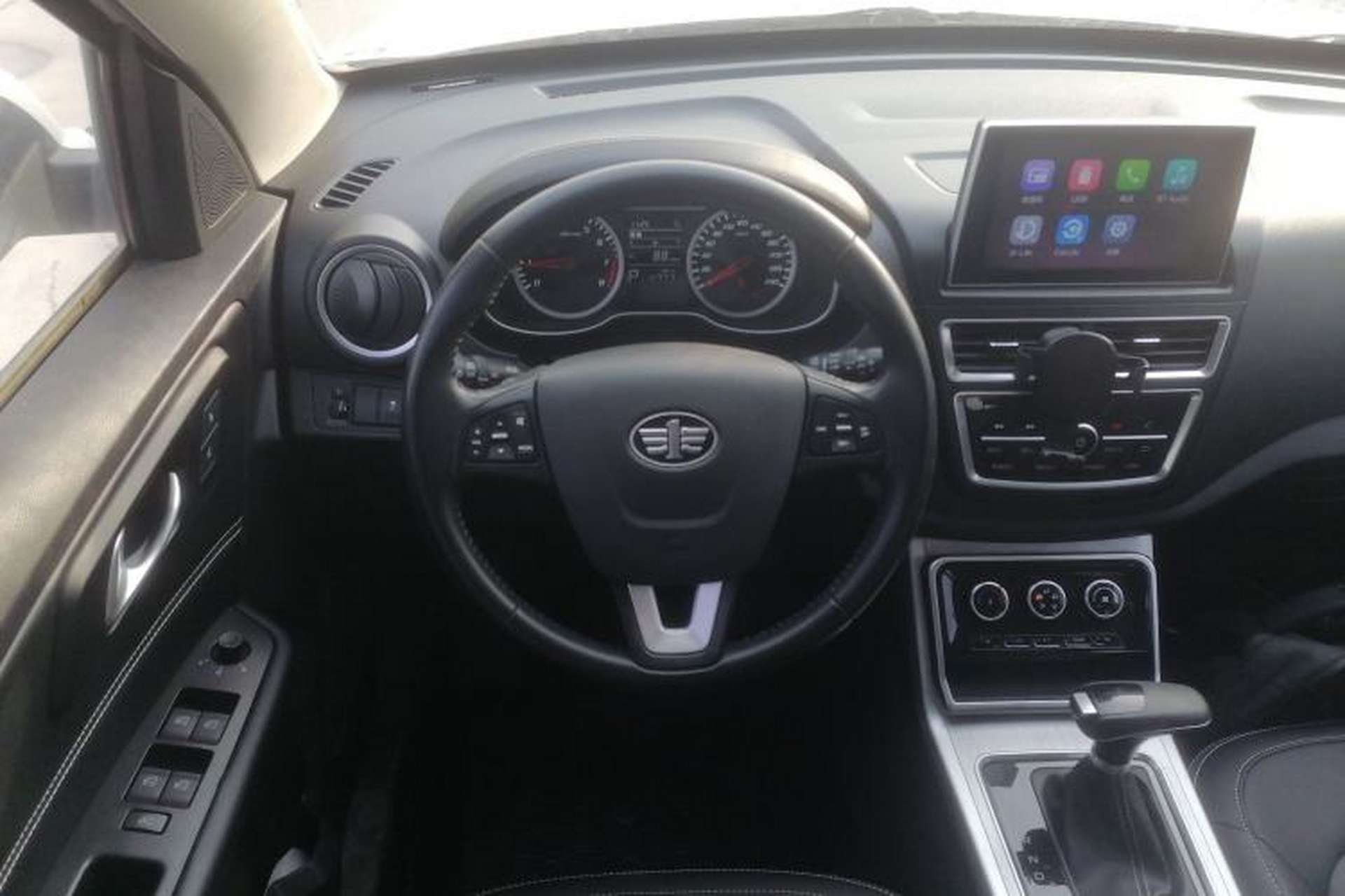 Used Bestune X40 2019 1.6L Automatic Luxury Edition China VI Steering Wheel