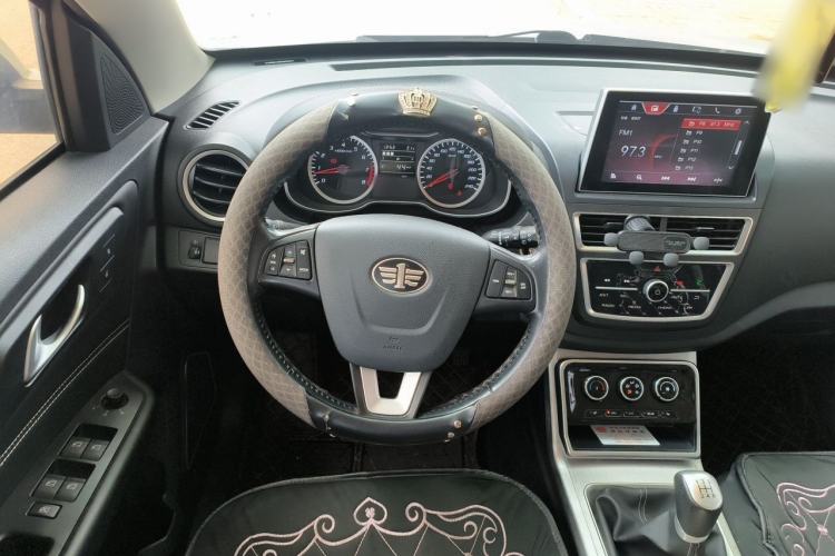 Used Bestune X40 2019 1.6L Manual Luxury Edition China VI Steering Wheel
