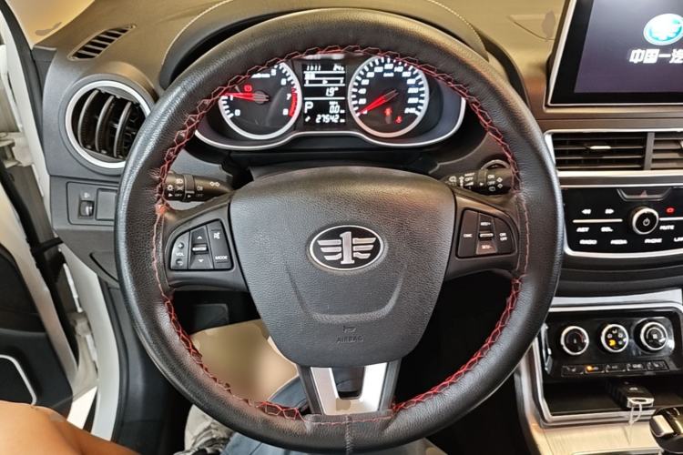 Used Bestune X40 2019 1.6L Automatic Luxury Version China V Emission Standard Steering Wheel