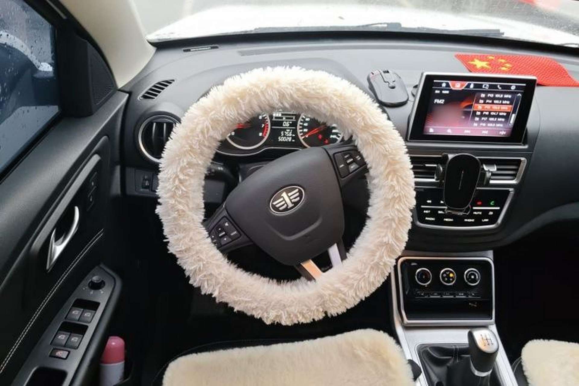 Used Bestune X40 2019 1.6L Manual Luxury Edition China VI Steering Wheel