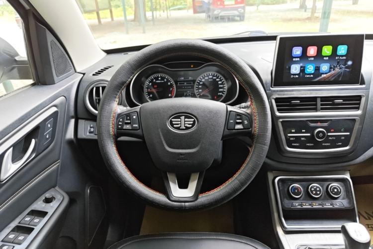 Used Bestune X40 2019 1.6L Manual Luxury Edition China VI Steering Wheel