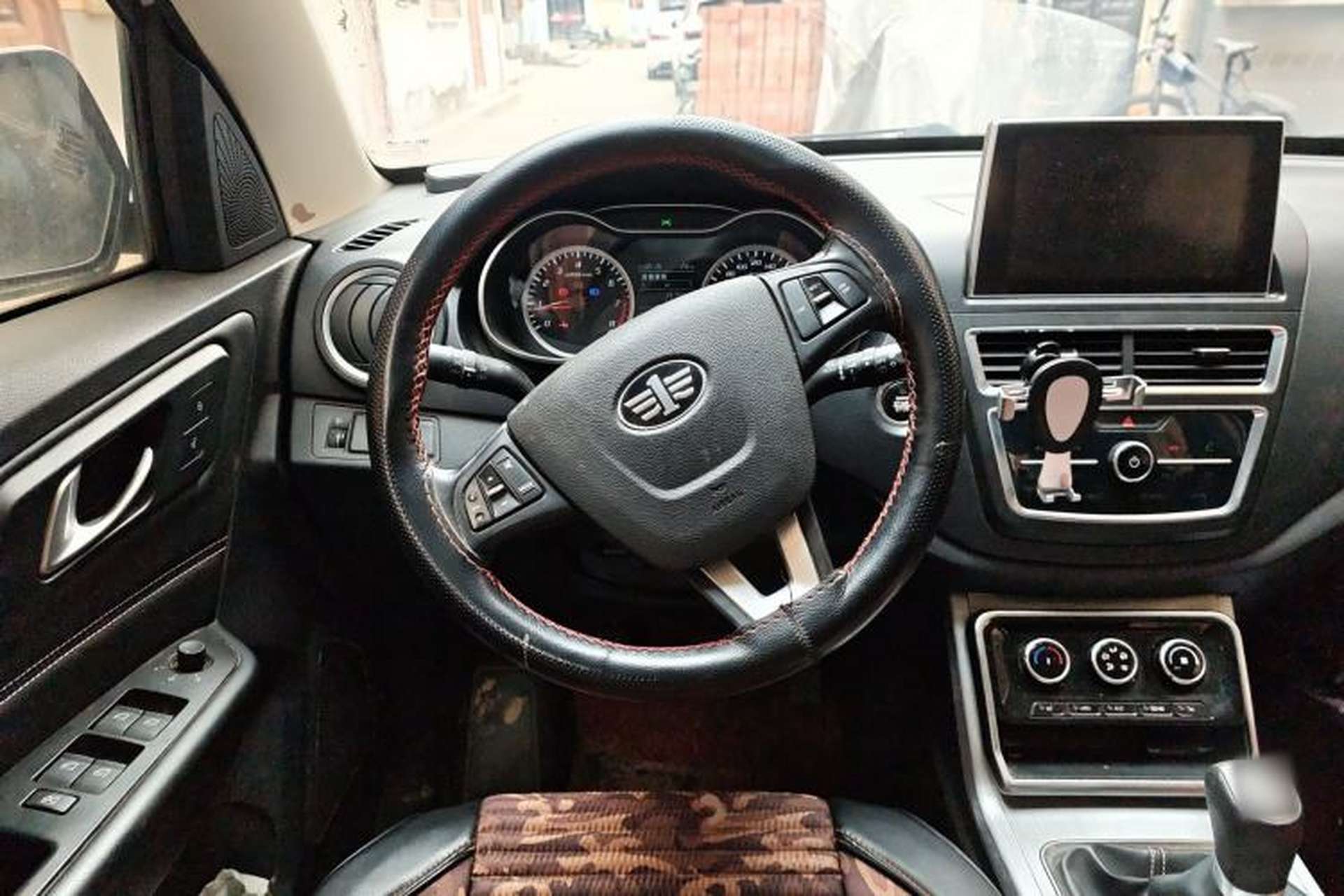 Used Bestune X40 2019 1.6L Manual Luxury Edition China VI Steering Wheel