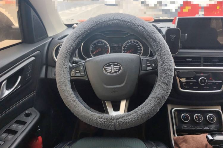 Used Bestune X40 2019 1.6L Automatic Luxury Edition China VI Steering Wheel