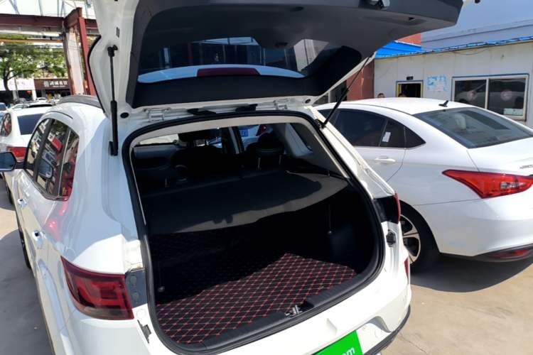 Used Bestune X40 2019 1.6L Manual Luxury Edition China VI Trunk