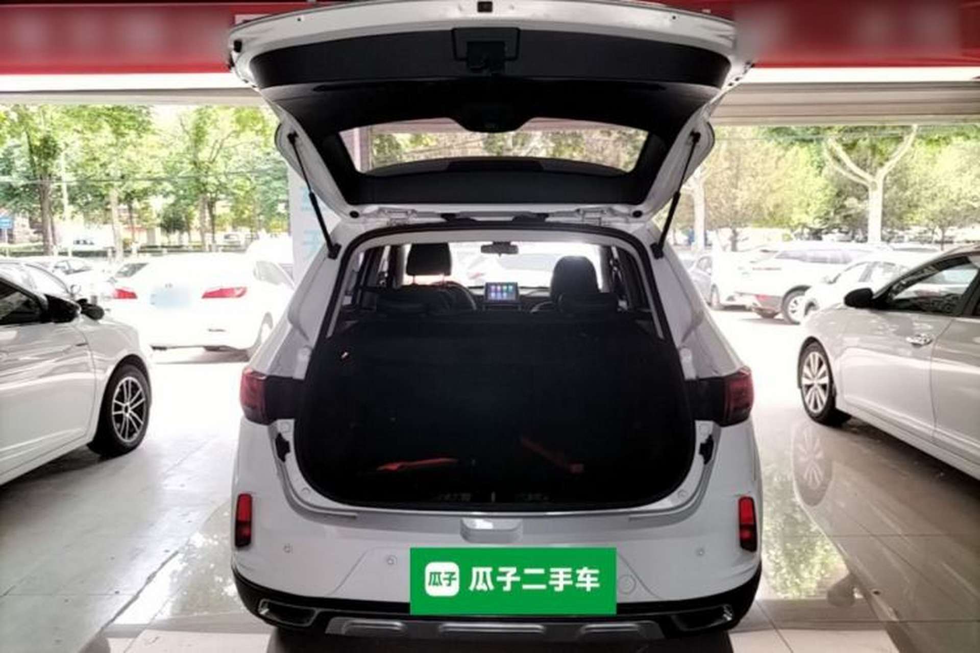 Used Bestune X40 2019 1.6L Automatic Luxury Edition China VI Trunk