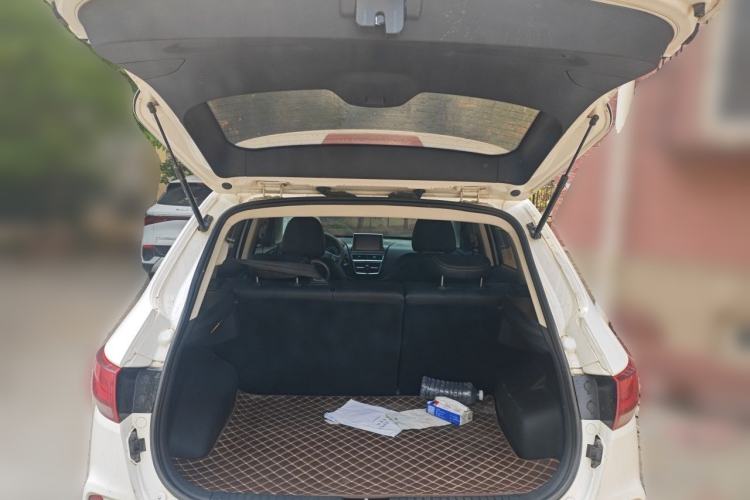 Used Bestune X40 2019 1.6L Manual Luxury Edition China VI Trunk