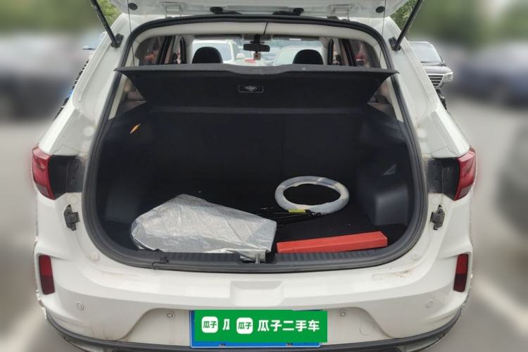 Used Bestune X40 2019 1.6L Automatic Luxury Version China V Emission Standard Trunk