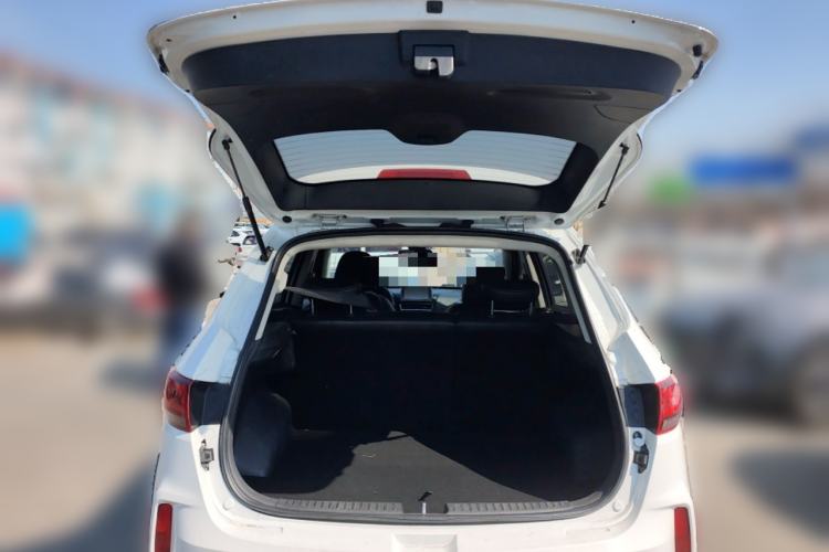 Used Bestune X40 2019 1.6L Automatic Luxury Edition China VI Trunk