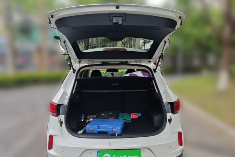 Used Bestune X40 2019 1.6L Automatic Connected Smart Cool Version China V Emission Standard Trunk
