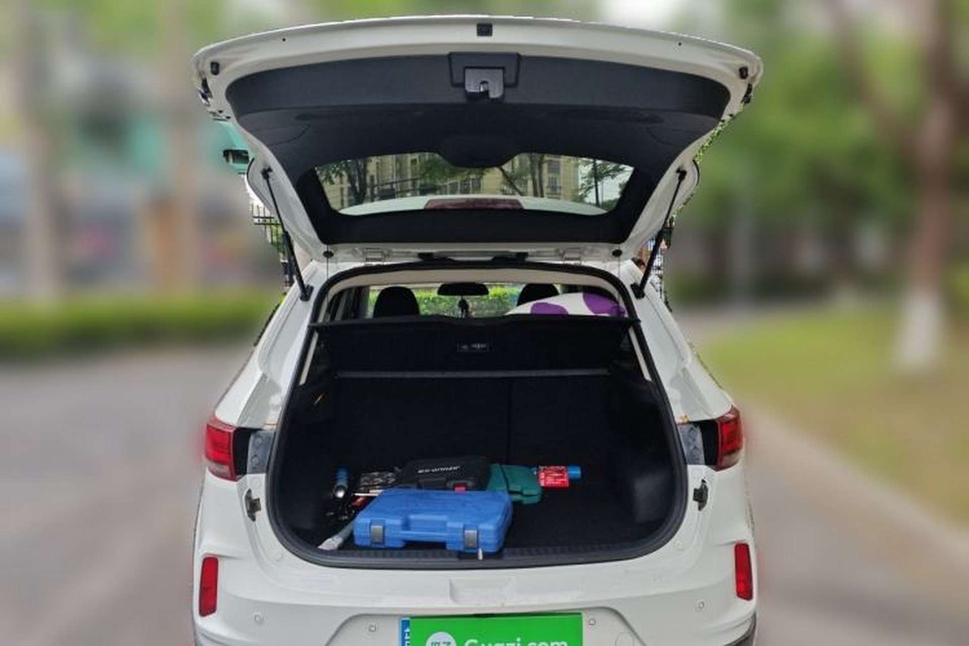 Used Bestune X40 2019 1.6L Automatic Connected Smart Cool Version China V Emission Standard Trunk