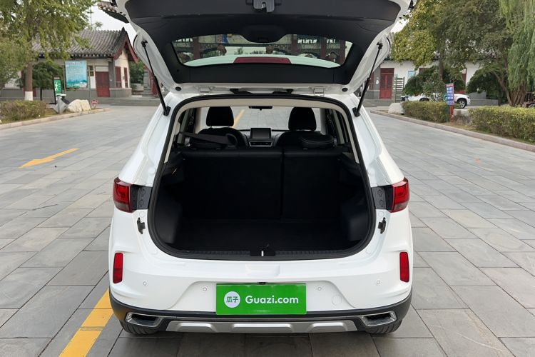 Used Bestune X40 2019 1.6L Automatic Connected Smart Cool Version China V Emission Standard Trunk