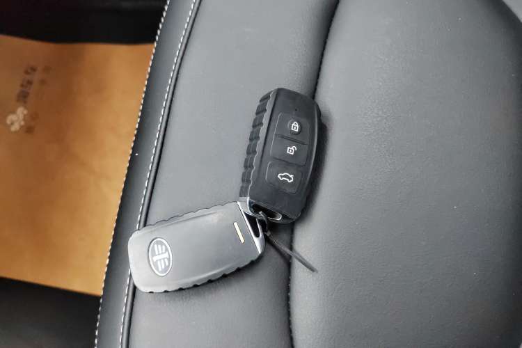 Used Bestune X40 2019 1.6L Manual Luxury Edition China V Vehicle Key