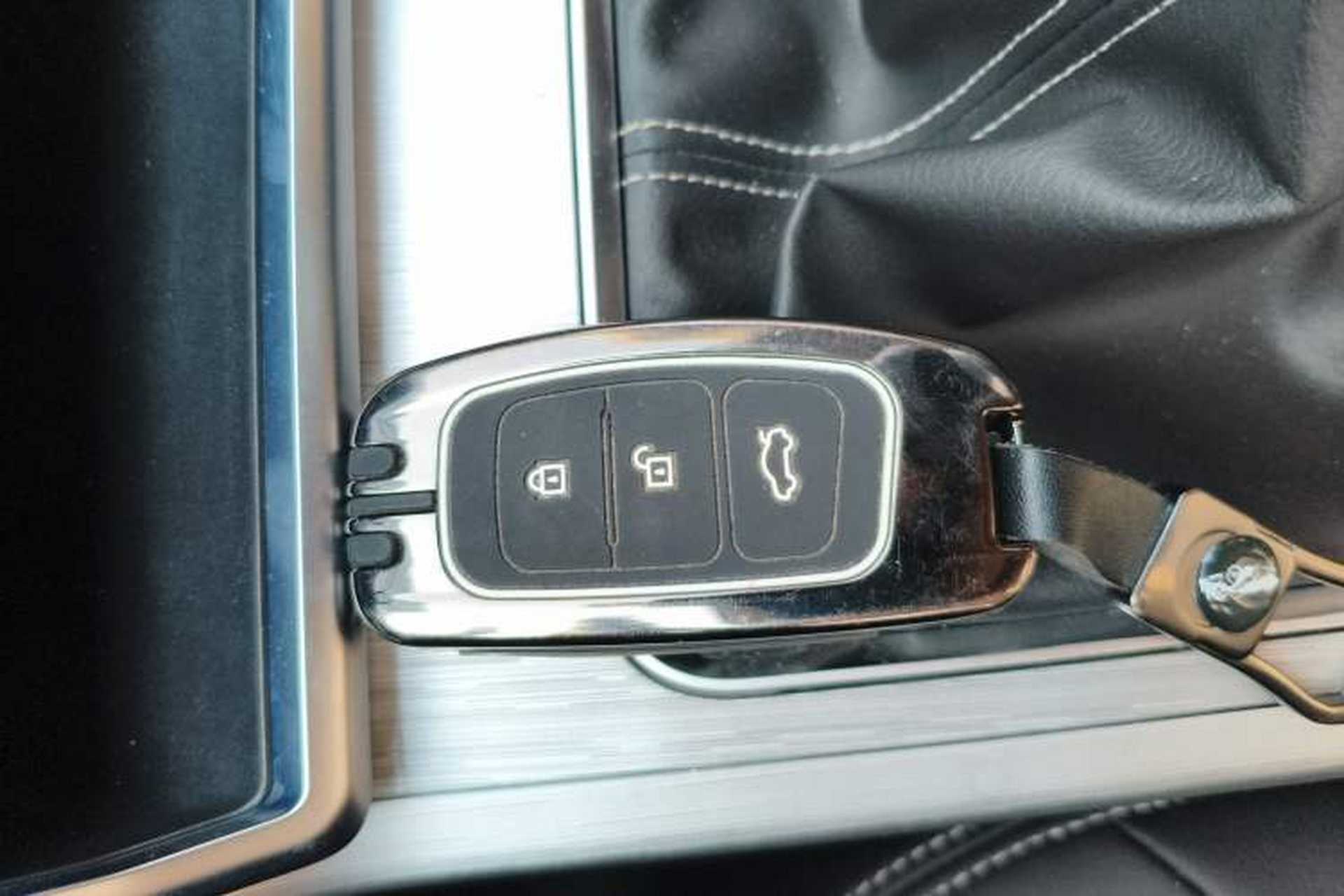 Used Bestune X40 2019 1.6L Manual Luxury Edition China V Vehicle Key