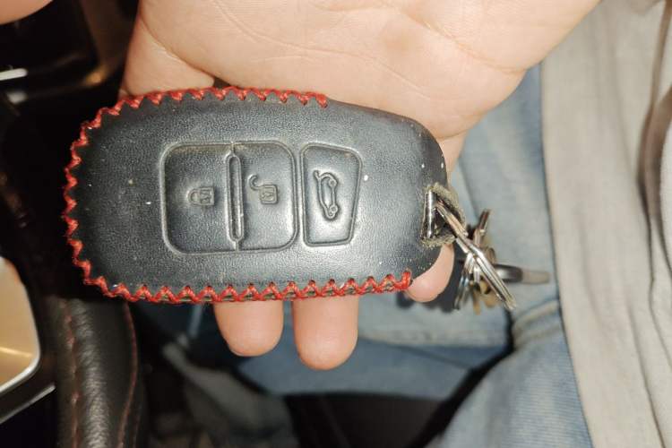 Used Bestune X40 2019 1.6L Automatic Connected Smart Cool Version China V Emission Standard Vehicle Key