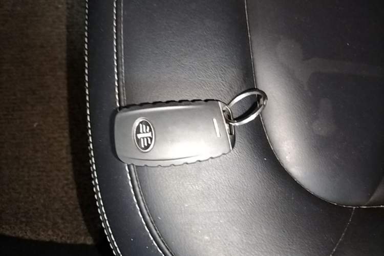 Used Bestune X40 2019 1.6L Automatic Luxury Edition China VI Vehicle Key