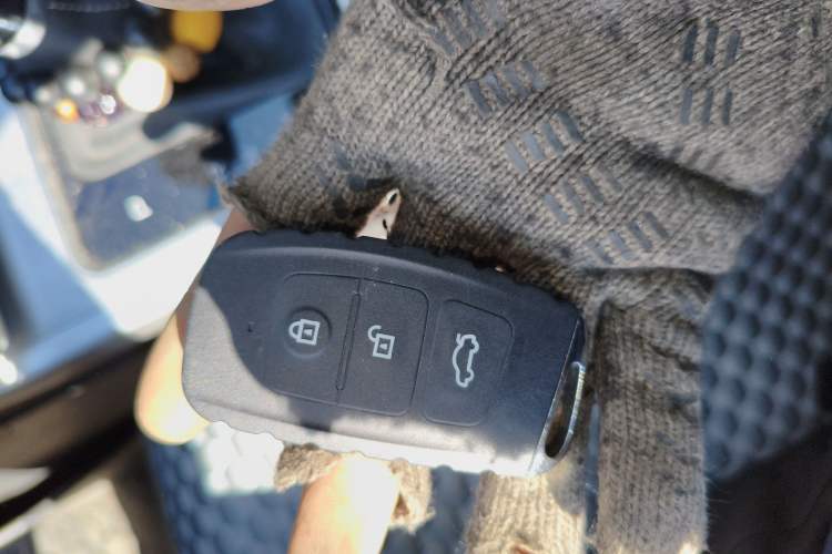 Used Bestune X40 2019 1.6L Automatic Luxury Edition China VI Vehicle Key